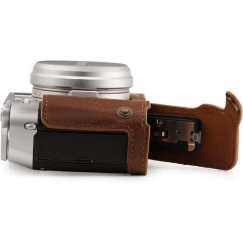  MegaGear Ever Ready Genuine Leather Camera Half Case Compatible with Fujifilm X100V