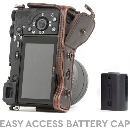  MegaGear Ever Ready Leather Camera Case Compatible with Sony Alpha A6500 (up to 16-70mm Lens)