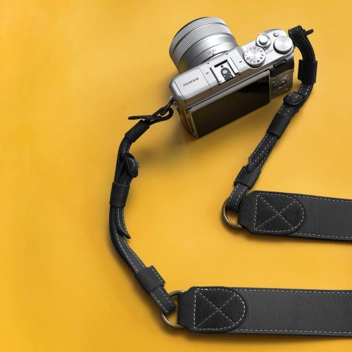  MegaGear SLR, DSLR Sierra Series Genuine Leather Camera Shoulder or Neck Strap