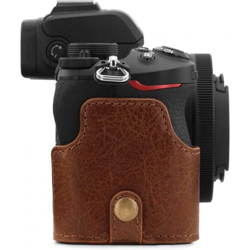  MegaGear Ever Ready Genuine Leather Camera Half Case Compatible with Nikon Z50