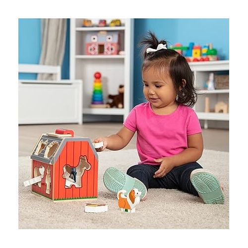  Melissa & Doug Wooden Take-Along Sorting Barn Toy with Flip-Up Roof and Handle, 10 Wooden Farm Play Pieces - Farm Toys, Shape Sorting And Stacking Learning Toys For Toddlers And Kids Ages 2+