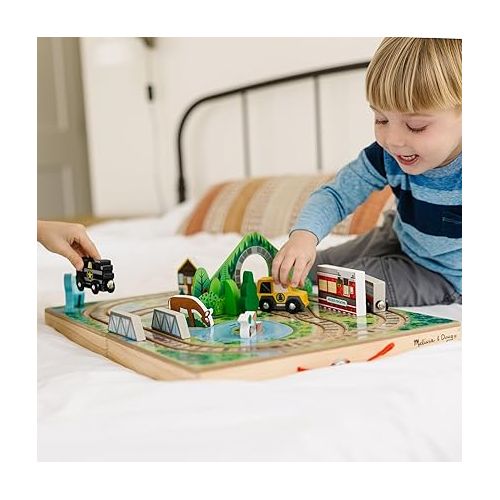  Melissa & Doug 17-Piece Wooden Take-Along Tabletop Railroad, 3 Trains, Truck, Play Pieces, Bridge - FSC Certified