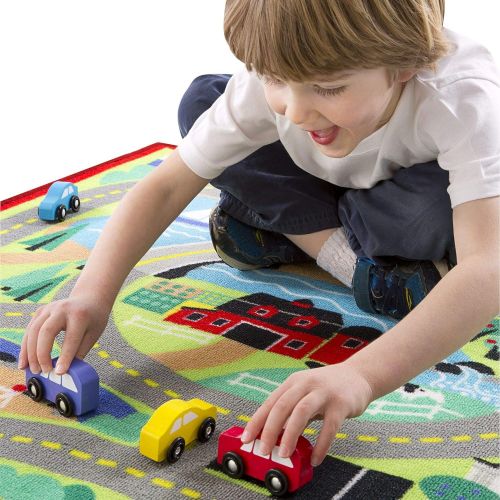  Melissa & Doug Round the Town Road Rug & Car Set (Cars & Trucks, Safe for All Floors, 4 Wooden Cars, 36” W x 39L)