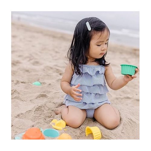  Melissa & Doug Sunny Patch Seaside Sidekicks Sand Cupcake Play Set - Toddler Beach Toys, Outdoor Toys For Sandbox, Sand Toys For Toddlers And Kids Ages 3+