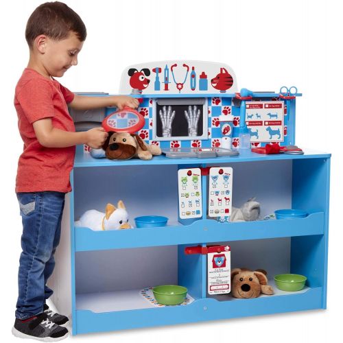  Melissa & Doug Animal Care Veterinarian and Groomer Wooden Activity Center for Plush Stuffed Pets (Not Included)