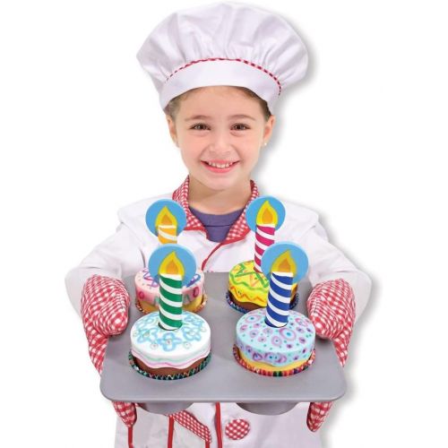  Melissa & Doug Bake and Decorate Cupcake Set - Play Food Set & 1 Scratch Art Mini-Pad Bundle (04019)