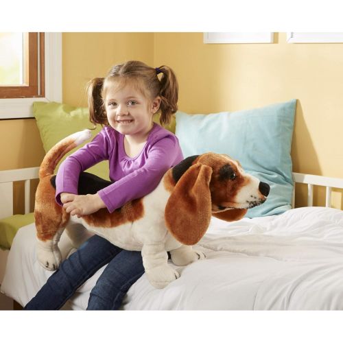  Melissa & Doug Basset Hound