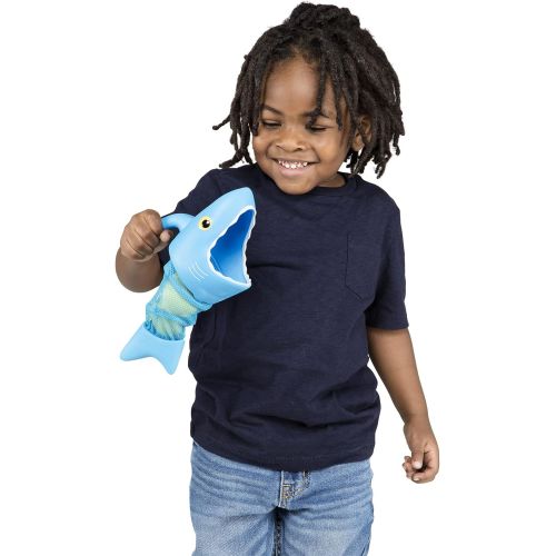  Melissa & Doug Sunny Patch Spark Shark Fish Hunt Pool Game With 2 Nets and 6 Fish to Catch