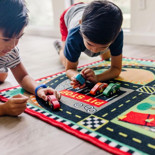  Melissa & Doug Round the Speedway Race Track Rug Toy