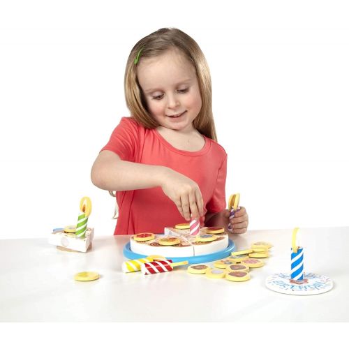  Melissa & Doug Top and Bake Wooden Pizza Counter Play Food Set, Pretend Play, Helps Support Cognitive Development, 34 Pieces, 7.75 H x 9.25 W x 13.25 L