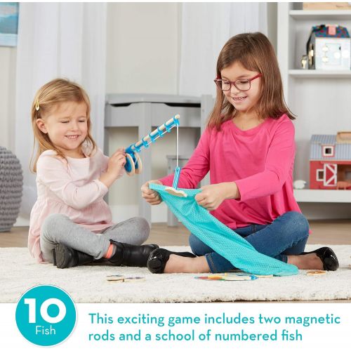  [아마존베스트]Melissa & Doug Catch & Count Wooden Fishing Game (Developmental Toy, 2 Magnetic Rods)