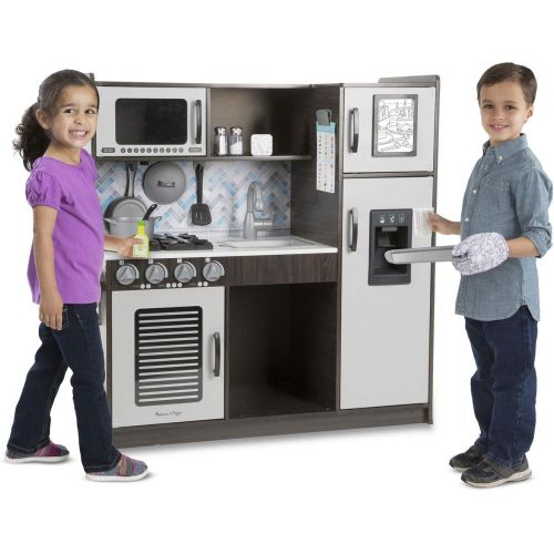  [아마존베스트]Melissa & Doug Chefs Play Kitchen & Bonus Accessory Set - Charcoal