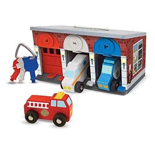  [아마존베스트]Melissa & Doug Keys & Cars Wooden Rescue Vehicle & Garage Toy (Emergency Vehicles, Great for Motor Skill Development, Color-Coded Keys)