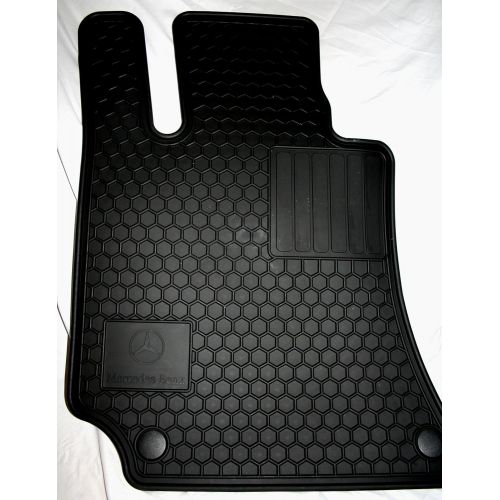  Mercedes Benz Genuine Q6680710 - Rubber Floor Mats W212 E250 E350 E400 E550 Sedan & Wagon Black