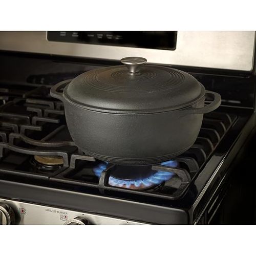  Mercer Culinary Enameled Cast Iron Round Dutch Oven, 6 qt., Matte Black