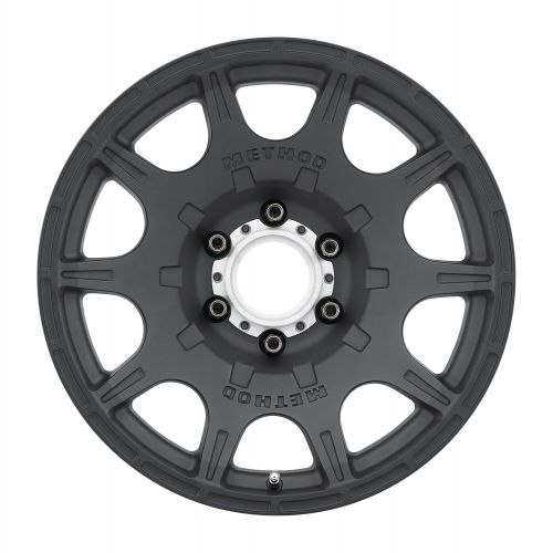  Method Race Wheels Roost Matte Black Wheel with Machined Center Ring (18x9/6x5.5) 18 mm offset