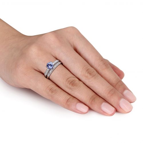  Miadora 10k Gold Tanzanite and 13ct TDW Diamond Bridal Ring Set (H-I, I2-I3) by Miadora