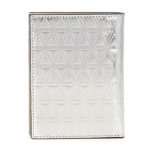 마이클 코어스 Michael Kors Quilted Metallic Passport Wallet, Champagne