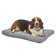 MidWest Homes for Pets Deluxe Pet Beds | Super Plush Dog & Cat Beds Ideal for Dog Crates | Machine Wash & Dryer Friendly w/ 1-Year Warranty