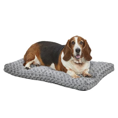  MidWest Homes for Pets Deluxe Pet Beds | Super Plush Dog & Cat Beds Ideal for Dog Crates | Machine Wash & Dryer Friendly w/ 1-Year Warranty