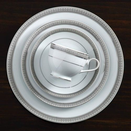  Mikasa Love Story 40-Piece Dinnerware Set, Service for 8