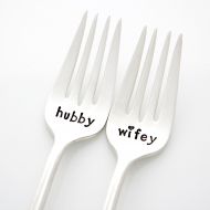 /MilkandHoneyLuxuries Hubby and Wifey Wedding Forks. Hand stamped Silverware for Unique Engagement Gift Idea.