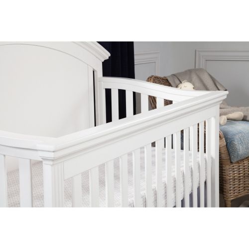  Million Dollar Baby Classic Wembley 4-in-1 Convertible Crib