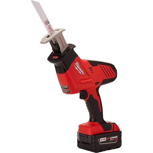  Milwaukee 2625-21 M18 18V Hackzall Cordless One-Handed Reciprocating Saw Kit