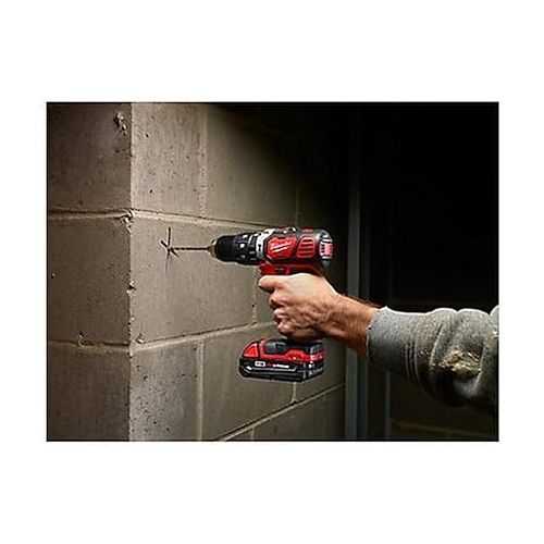  Milwaukee 2697-22CT M18 18-Volt Lithium-Ion Cordless Hammer Drill/Impact Driver Combo Kit