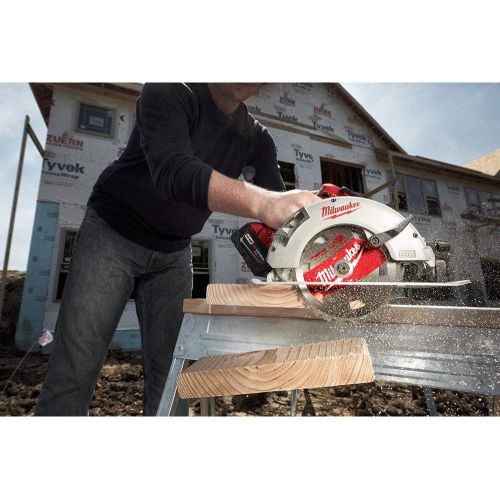  MILWAUKEE M18 Brushless 7-1/4 in. Cir