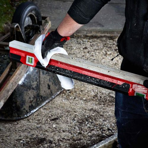  Milwaukee 48 REDSTICK Concrete Screed Level