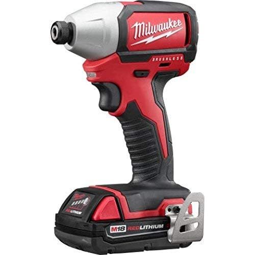  Milwaukee 2750-22CT M18 1/4 Hex Brushless Impact Driver Kit