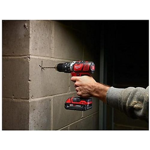  Milwaukee 2697-22CT M18 18-Volt Lithium-Ion Cordless Hammer Drill/Impact Driver Combo Kit