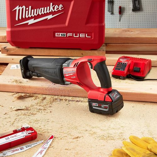  Milwaukee 2720-21 M18 Fuel Sawzall Reciprocating Saw Kit