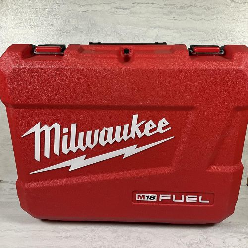  Milwaukee Electric Tools 2803-22 Drill Driver Kit