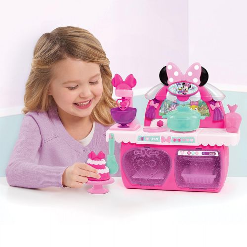  Minnies Happy Helpers Bowtastic Pastry Playset, Pink