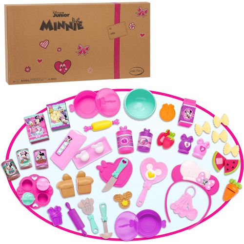  Disney Junior Minnie Mouse Bow Tique Bowtastic Kitchen Accessory Set, Over Fifty Piece Play Food and Utensils, Frustration Free Packaging, by Just Play