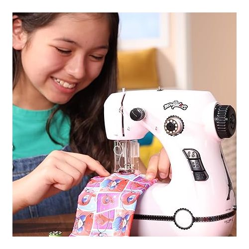  Miraculous Ladybug - Marinette's Mini Sewing Machine For Beginners And Kids, Dual Speed Portable Machine with Miraculous Fabric, Black Mannequin, Superhero Mask Cutouts, And Foot Pedal (Wyncor)