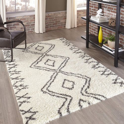  Momeni Rugs MAYA0MAY-1IVY3B57 Maya Collection, Ultra Thick Pile Shag Area Rug, 311 x 57, Ivory