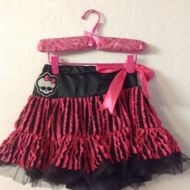 Monster High Petti Skirt pink skull and heart patters (one size)
