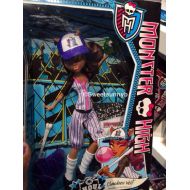 Monster High Ghoul Sports - Clawdeen Wolf Doll