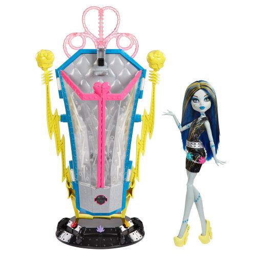 몬스터하이 Monster High Freaky Fusion Recharge Chamber with Frankie Stein Doll, DVD Bundle