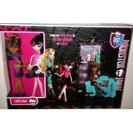 Monster High Exclusive Clawdeen Wolf and Draculaura Coffin Bean Play Set