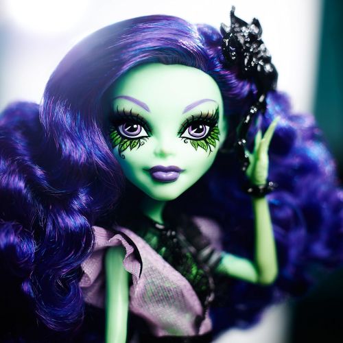 몬스터하이 Monster High Amanita Nightshade Doll