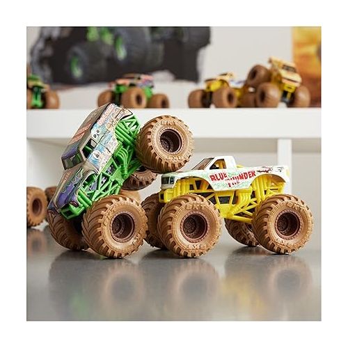  Monster Jam, Mystery Mudders 2-Pack Monster Trucks, Official 1:64 Grave Digger and Blue Thunder Die-Cast Vehicles, Wash to Reveal (Styles Will Vary)