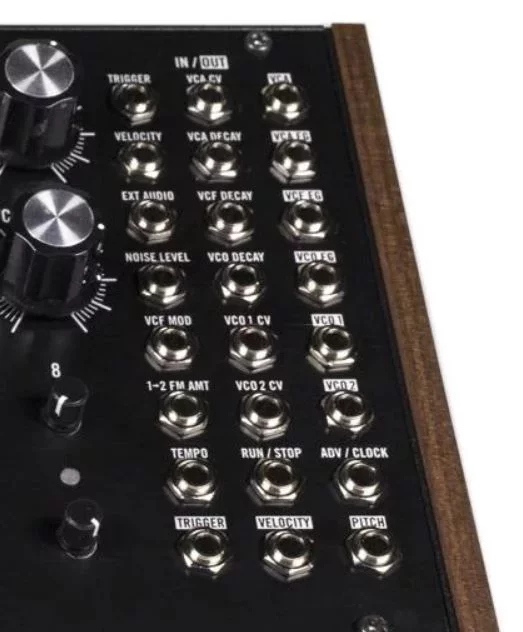  Moog DFAM Semi-modular Eurorack Analog Percussion Synthesizer Demo