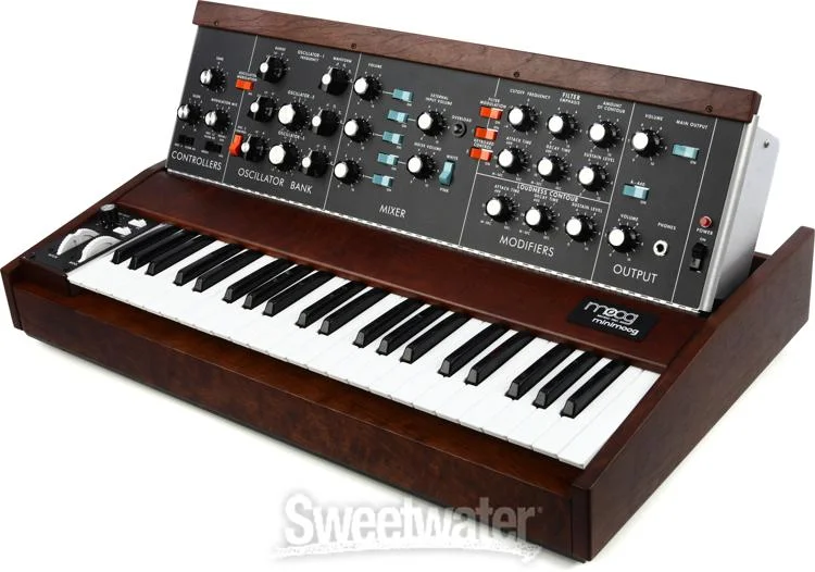  Moog Minimoog Model D Analog Synthesizer - Appalachian Cherry B-stock