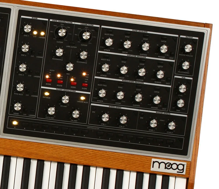  Moog One 16-voice Analog Synthesizer Demo