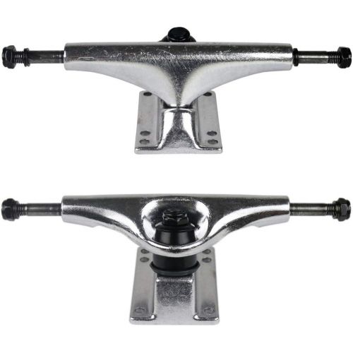  Moose Complete Skateboard Dip Trucks and Wheels