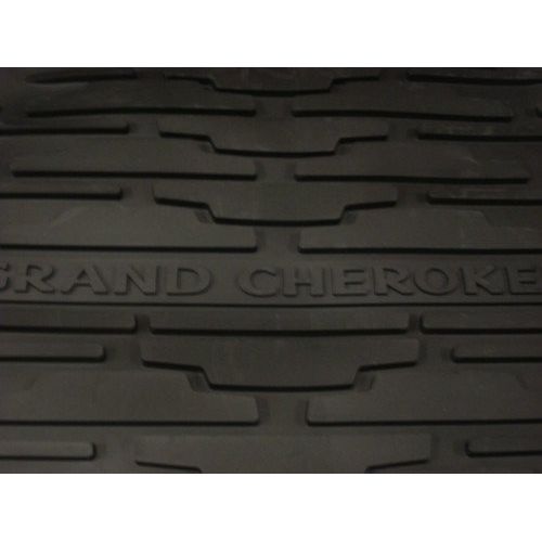  Mopar 2011 - 12 Jeep Grand Cherokee Slush Mats